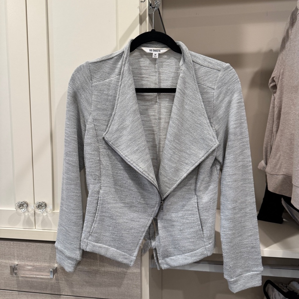 BB Dakota Gray Open Front Blazer
